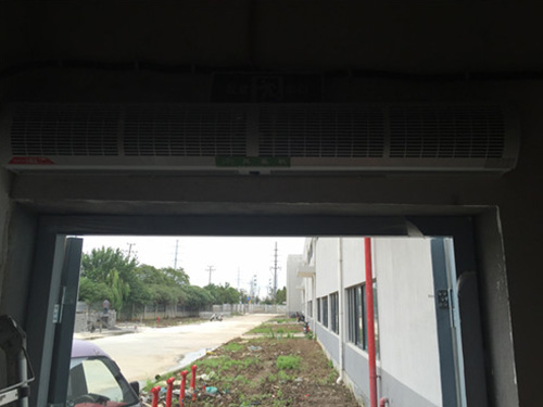 江蘇濟豐車間1.5米風(fēng)幕機