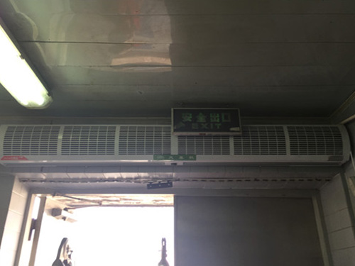 園區(qū)外企食堂風(fēng)幕機(jī)